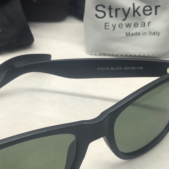 Polarized Stryker Sunglass Black with Green lenses - Picture 4 of 5